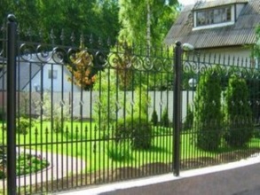 Кованые заборы на ленточном фундаменте 80 метров фото в Орехово-Зуево
